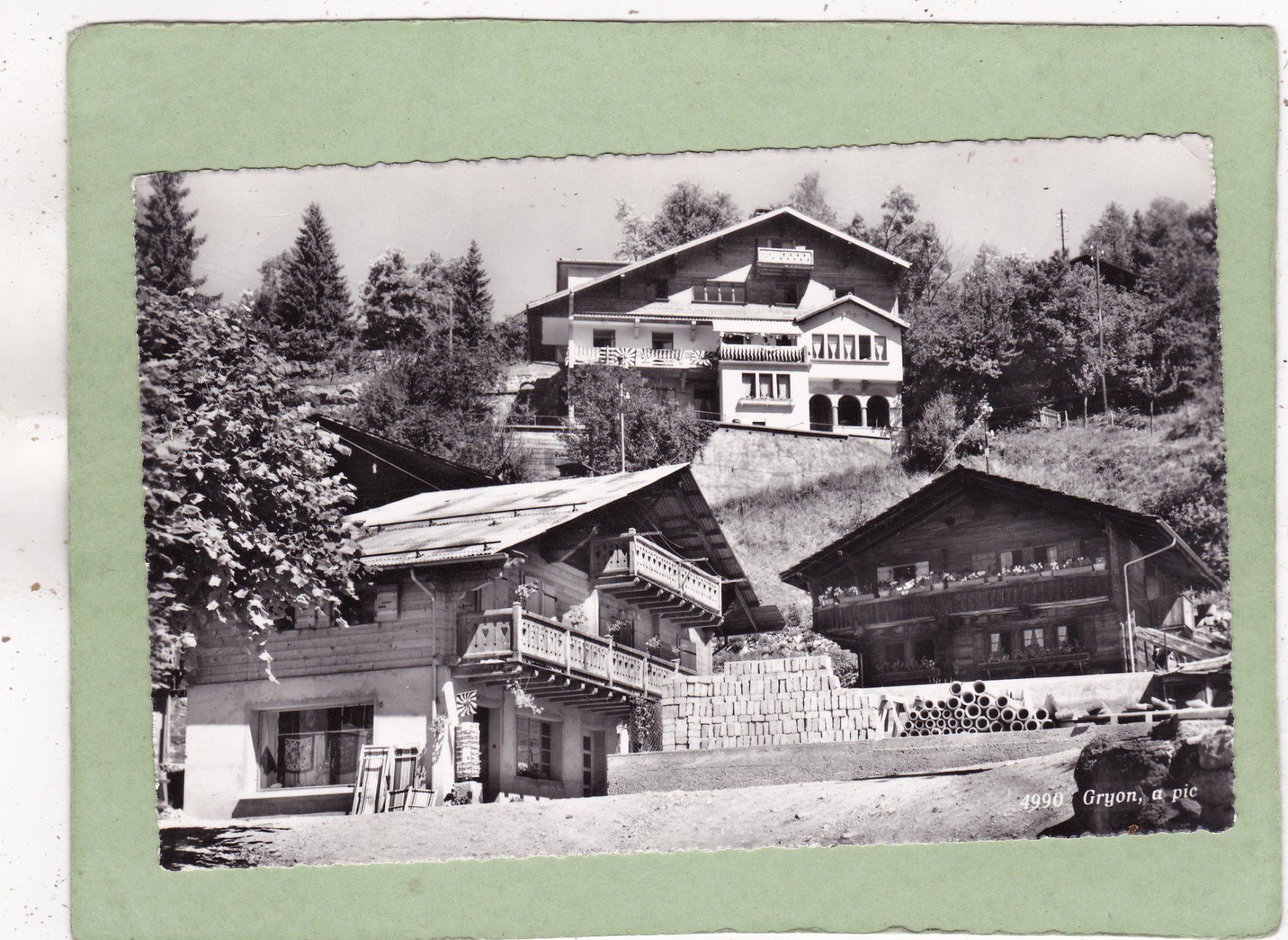 Cartoline postali: Gryon a pic – Usato da Herisau venduto da Lisegrat2008