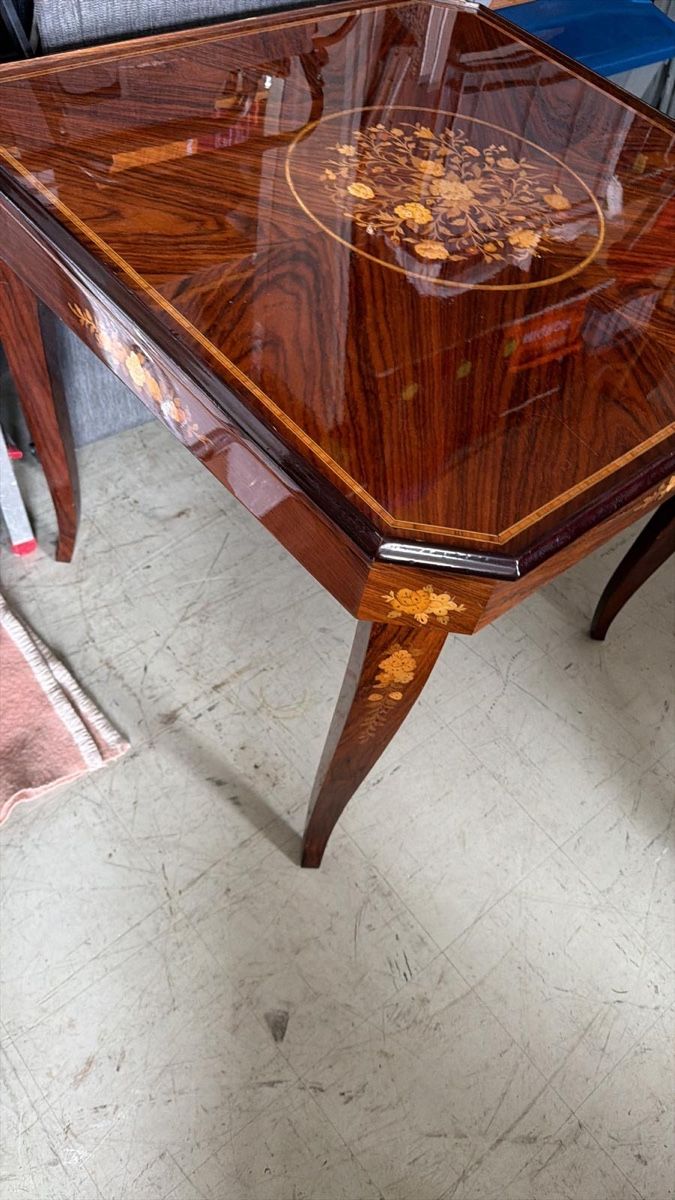 Tische: Spieltisch mit Roulette, Schach und Backgammon Einlage – Gebraucht aus St. Gallen von ima_h6l9 2