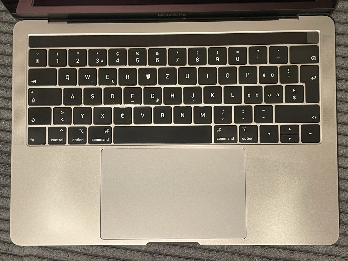 Apple Notebook: Macbook Pro 13” 2019, avec Touchbar – Usato da Crissier venduto da vivivoo 5