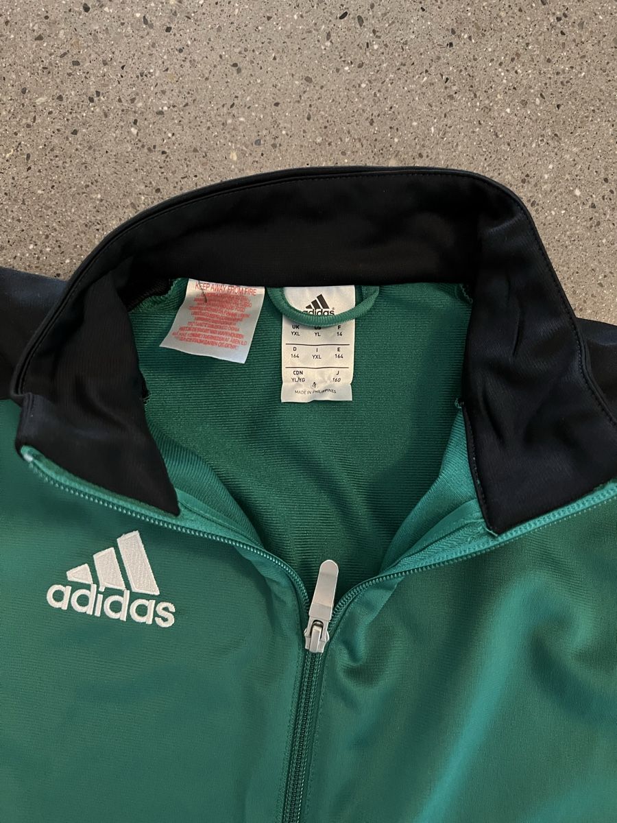 Adidas Jacken & Mäntel: Trainerjacke Adidas Gr.164 – Gebraucht aus Schlierbach von matro01 2