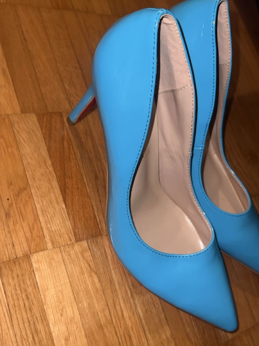 Christian Louboutin Scarpe da donna: Christian Louboutin Heels Grösse 38 – Usato da Bülach venduto da don_9trs 4