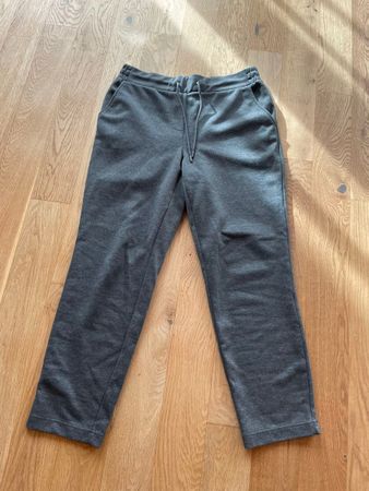 Graue Joggpant, Grösse 40/42