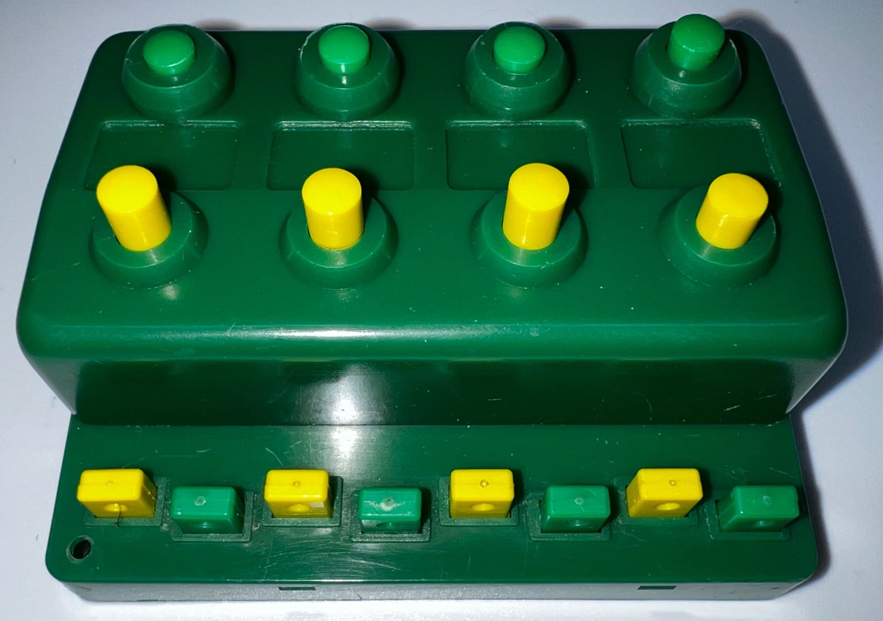 Trix Modelleisenbahnen: Minitrix Weichenschalter 4 fach (66596) – Gebraucht aus Basel von jonnyhaas 1