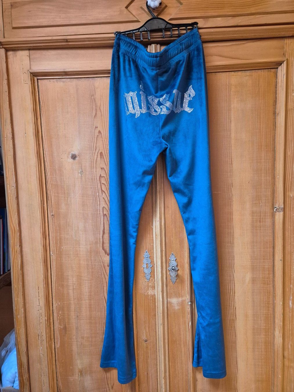 Completi & Tailleur: Jogging Anzug Set Missue Grösse S – Usato da Sigriswil venduto da sam_89sk 3