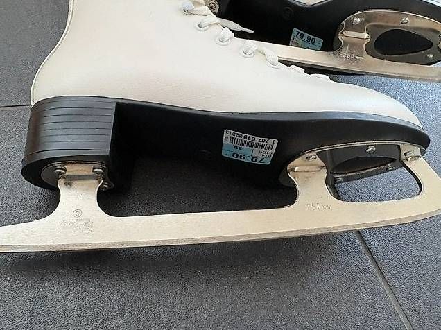 Pattini da ghiaccio: Schlittschuhe Davos Damen Gr. 39  – Nuovo e nell'imballaggio originale da Zürich venduto da Sonnenblume_65 3