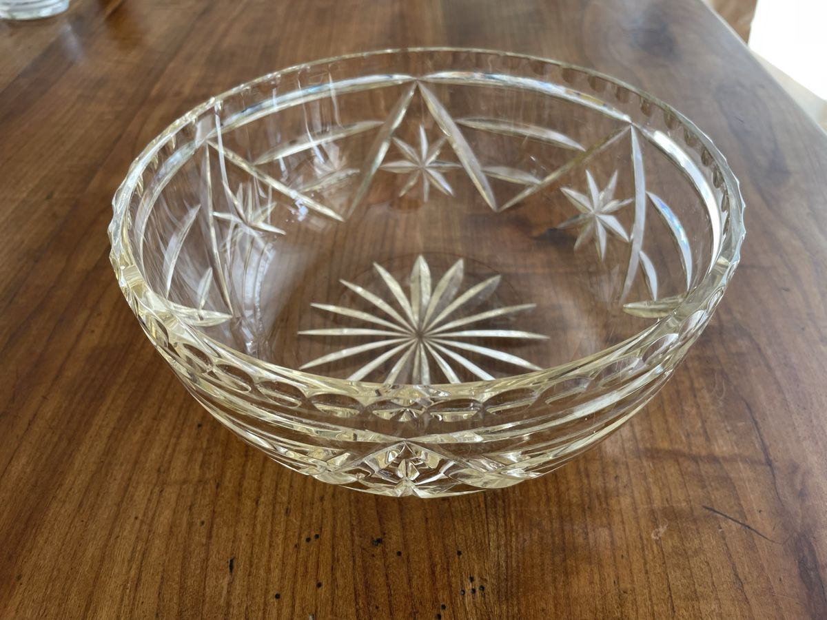 Schalen: Kristall Schale Vintage mit Stern Design – Gebraucht aus Dietlikon von VintageStudioZurich
