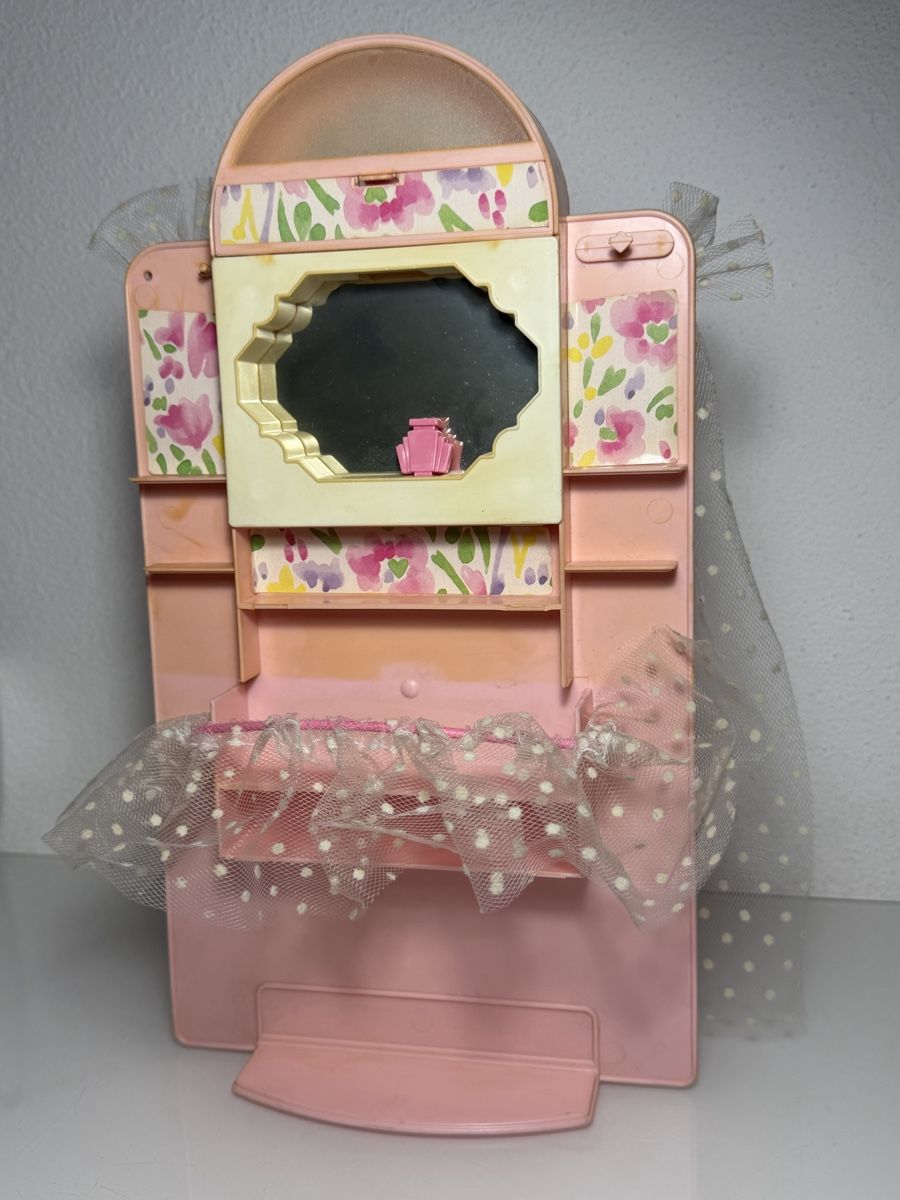 Bambole: BARBIE VINTAGE BEDROOM 1993 – Usato da Bedano venduto da VBimby 1