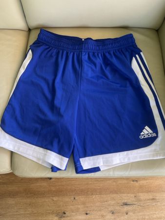 Shorts Adidas Clima365 blau Grösse L guter Zustand
