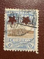 Timbre Uruguay 8 centesimos 1900 perforé étoile bon état
