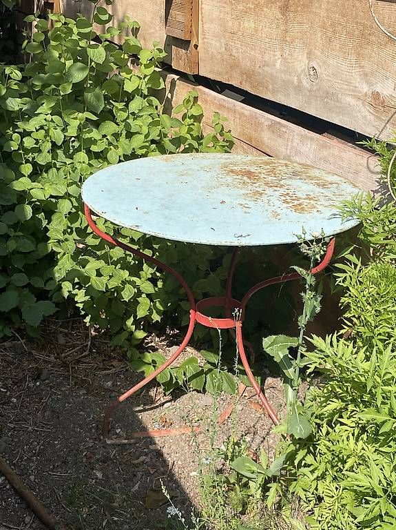Tavoli: Gartentisch retro – Usato da Wädenswil venduto da travelling_bonita