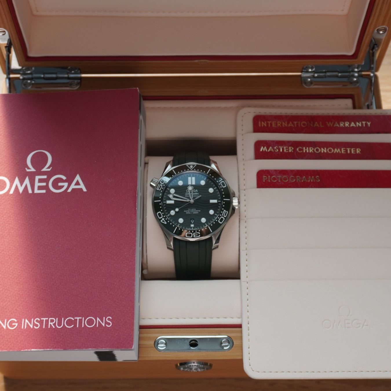 Omega Orologi: Omega Seamaster Diver 300M – Usato da Gossau SG venduto da wagnr.watches 2