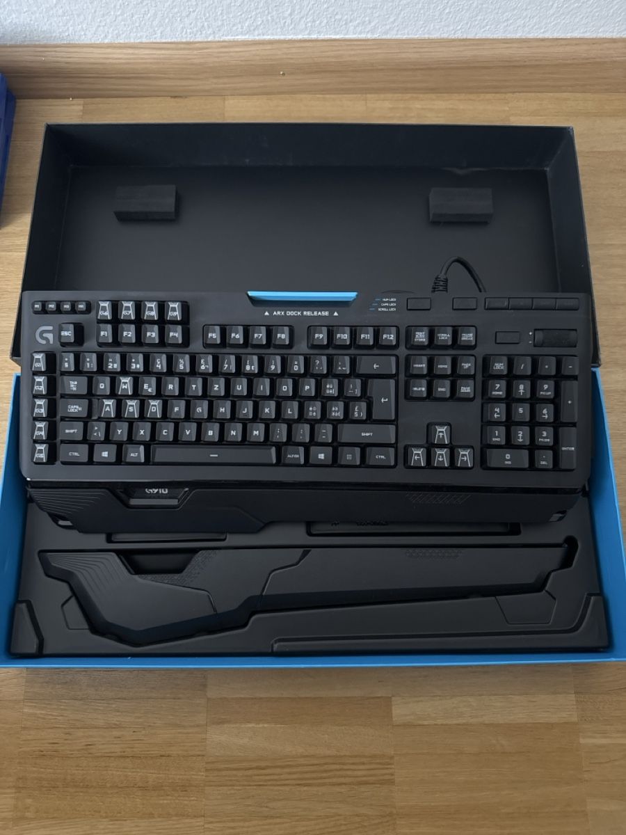 Logitech Tastiere: Logitech G910 RGB Gaming-Keyboard – Nuovo (secondo la descrizione) da Birsfelden venduto da Vali2424