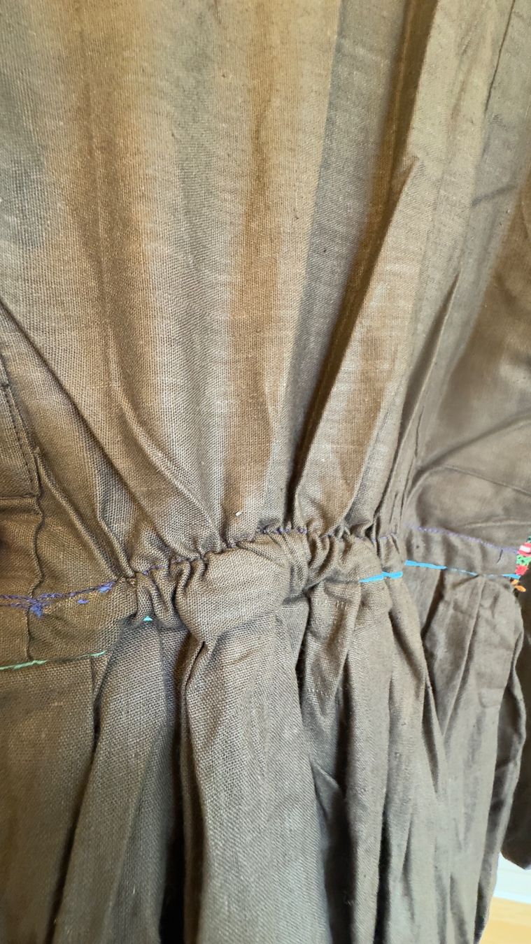 Vestiti: Handgefertigte vintage kleid – Nuovo (secondo la descrizione) da Olten venduto da Saayis 7
