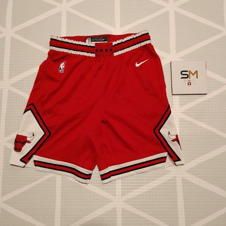 Nike Chicago Bulls NBA Shorts Rot Gr. L mit Taschen