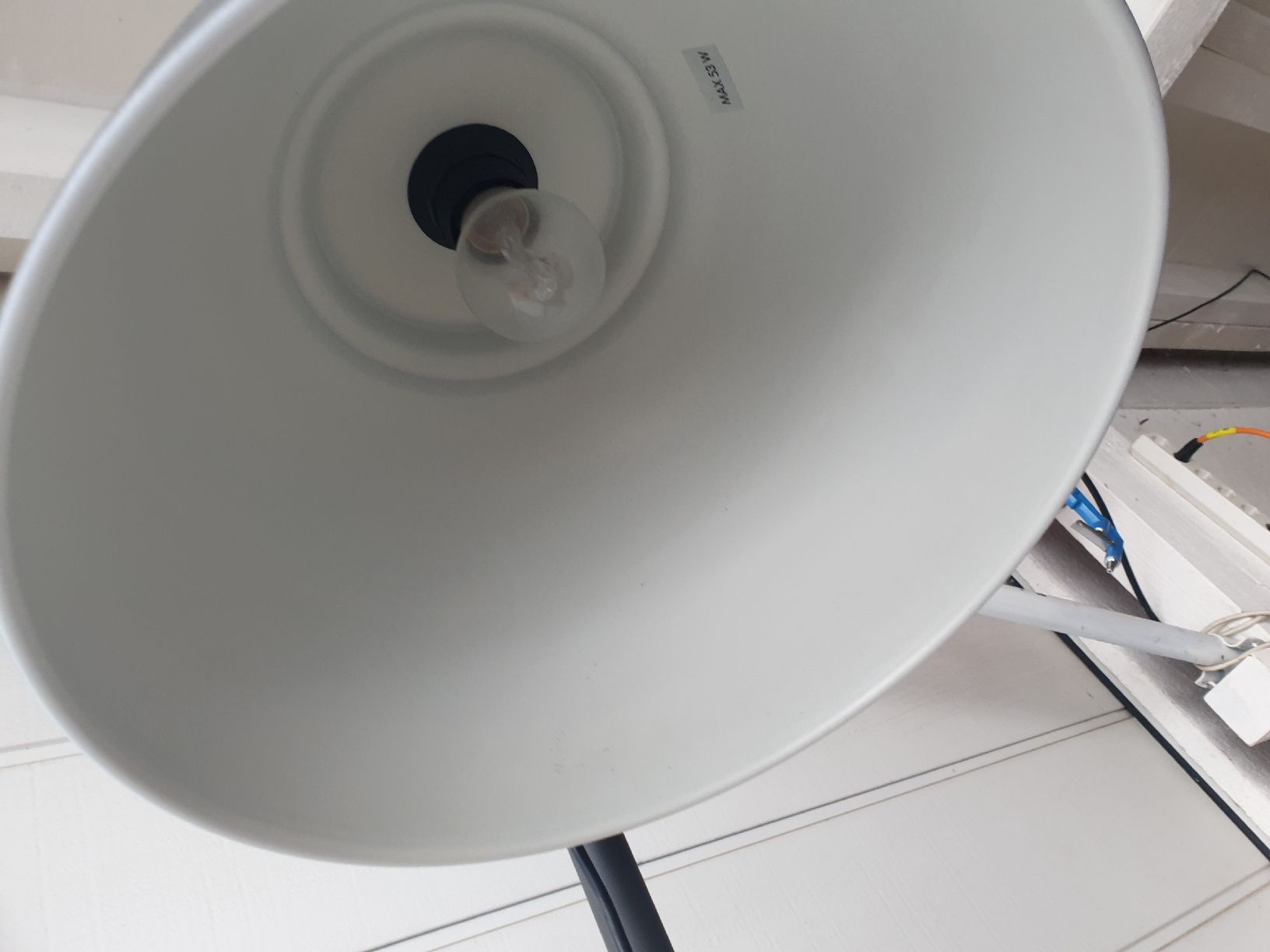 Lampade: Stehlampe – Usato da Oberbuchsiten venduto da Klame 3