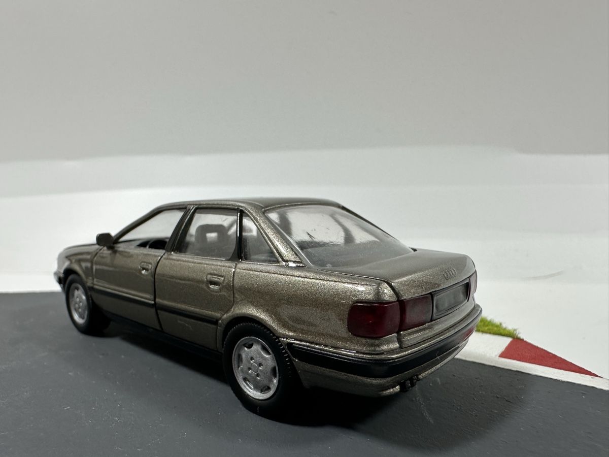 Audi Modellini d'auto: Audi 80 1:43, SCHABAK MODELL – Usato da Zofingen venduto da rf9_x2xt 3