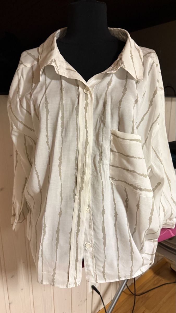 Camicette: Locker geschnittene Oversize-Bluse gestreift - Gr.M – Nuovo (secondo la descrizione) da Haslen GL venduto da rana04 1