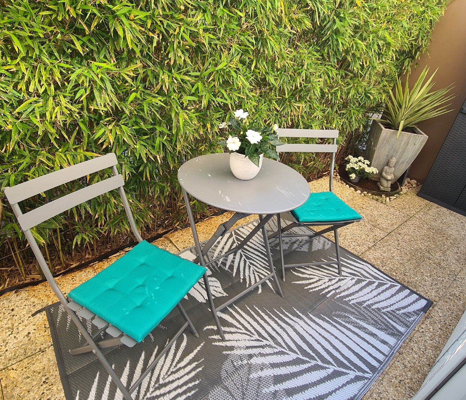 Set di tavolo e panche: (ENSEMBLE/QUALITÉ) "Hespéride" Table+2 chaises+2 coussins – Usato da Etoy venduto da MyStyleMyMode