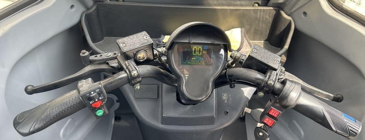 Elektromobile: Enu / Regal Eletromobil 30 Km/h – Gebraucht aus Sedrun von Bflocki 3