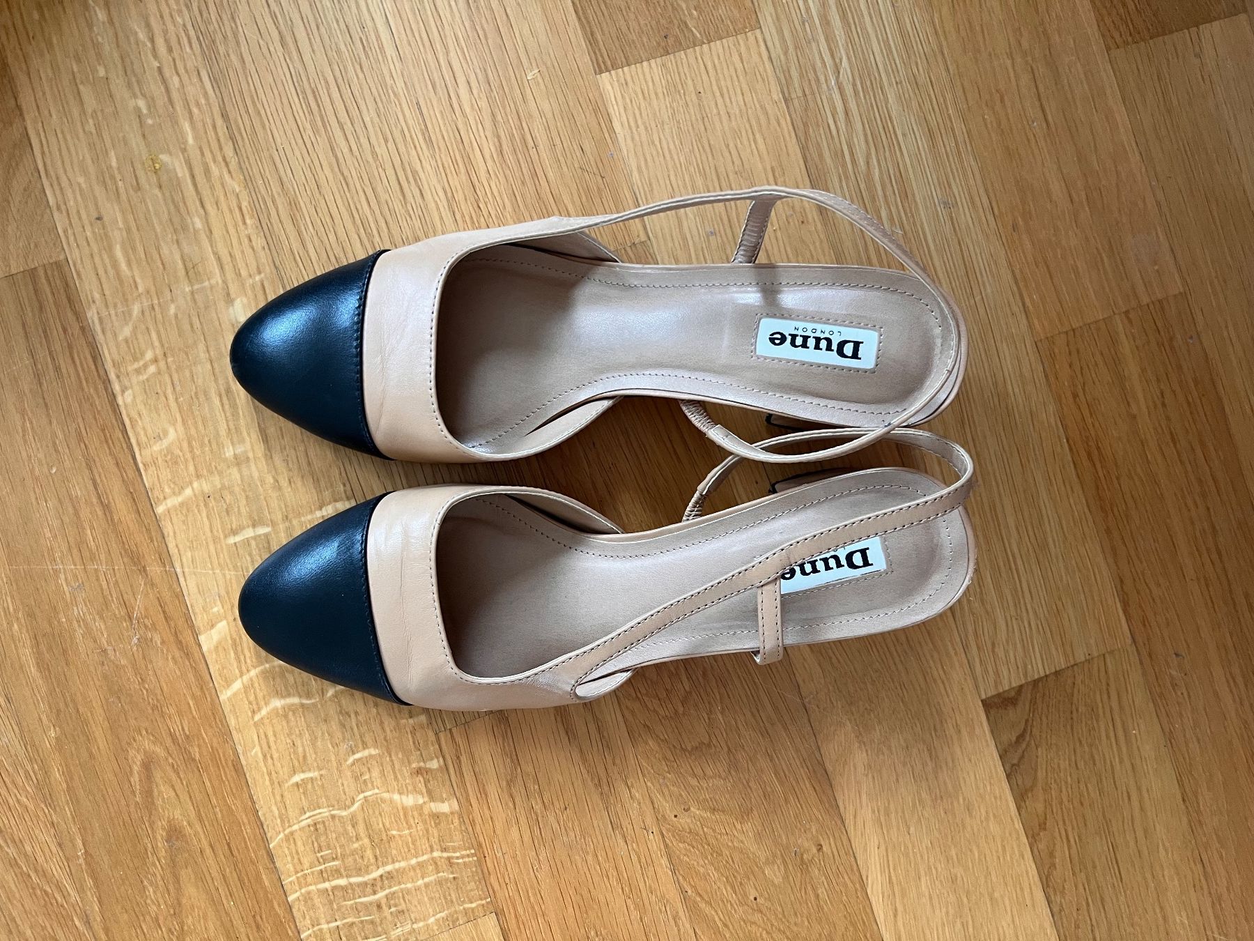 Dune London Damenschuhe: Dune London pumps Mid-Heel Version – Gebraucht aus Glattpark(Opfikon) von pau_w672