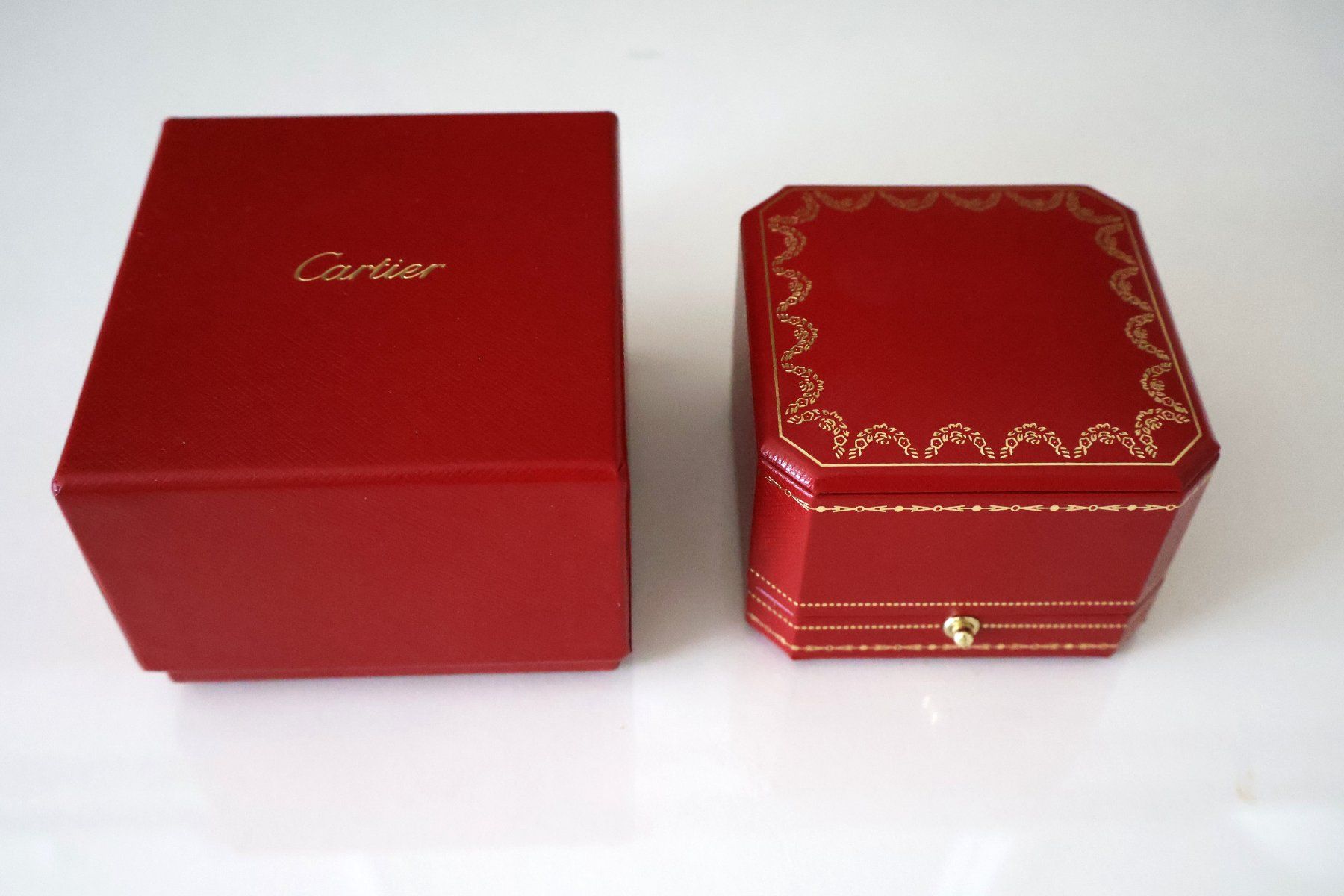Cartier Schmuckkästen: Cartier Ring-Schmuckbox - neu – Neu und originalverpackt aus Zürich von 04BoBedre 2
