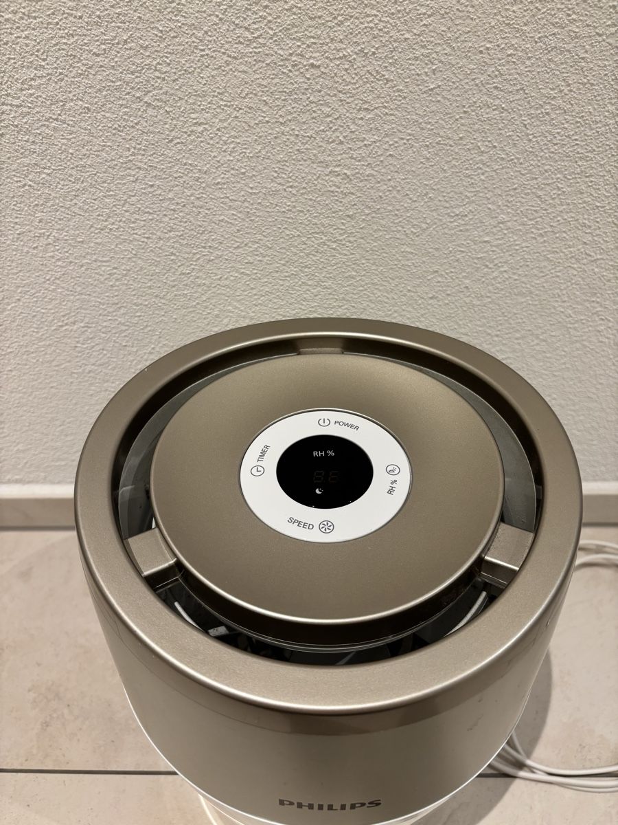 Philips Luftbefeuchter: Philips Luftreiniger/Befeuchter – Gebraucht aus Dürnten von NIIVIO 2