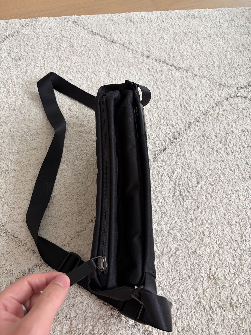 Bellroy Taschen: Bellroy Sling Mini – Gebraucht aus Niederrohrdorf von BugZ 6