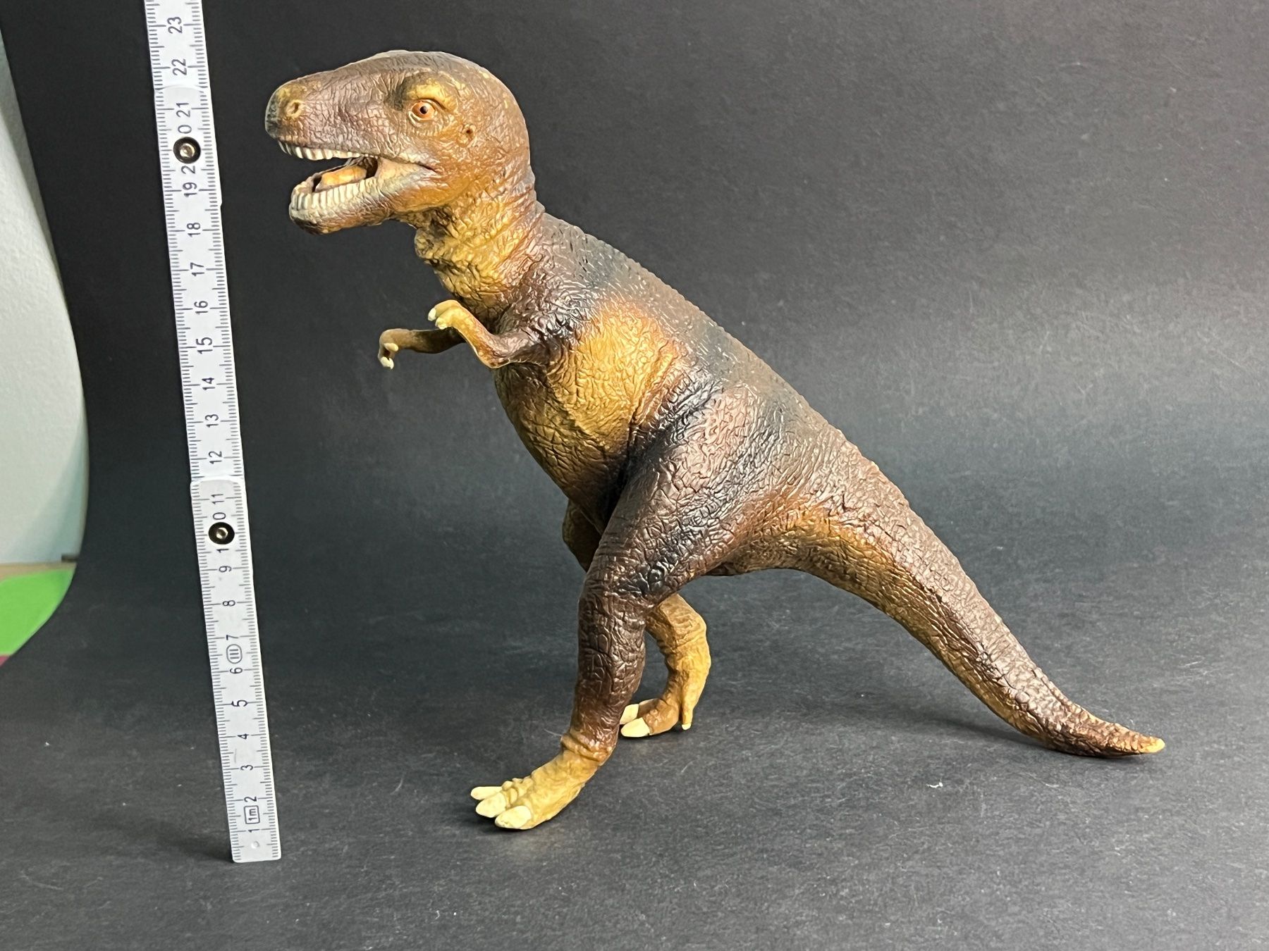 Schleich Statuette: 9 Schleich Dinos Dinosaurier Dino – Usato da Ennetbaden venduto da mapa05 2