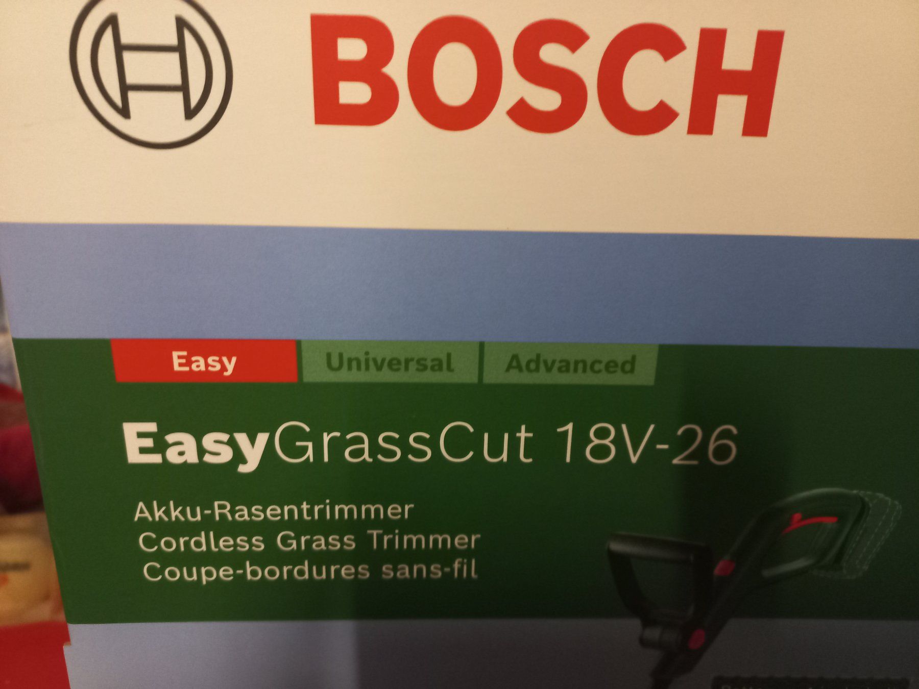 Bosch Tagliaerba: Bosch Easy Grasscut 18 Solo  +Starterset 18V 2 5AH – Usato da Würenlos venduto da fanfan67 1