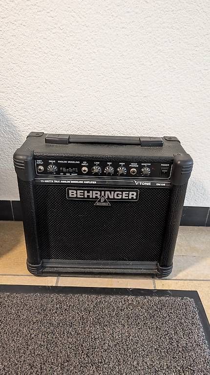 Musikinstrumente: E-Gitarre mit Verstärker – Gebraucht aus Basel von san_pp89 1