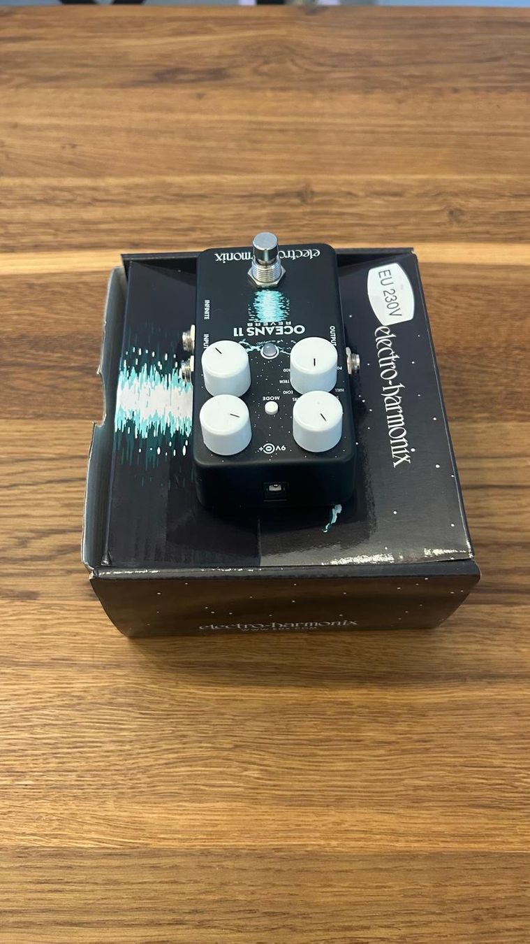 Electro-Harmonix Strumenti musicali: electro-harmonix OCEAN 11 REVERB – Usato da Prez-vers-Noréaz venduto da sci_0002 3