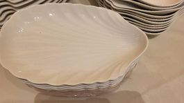 Schöne Muschelförmige Teller 16 St.