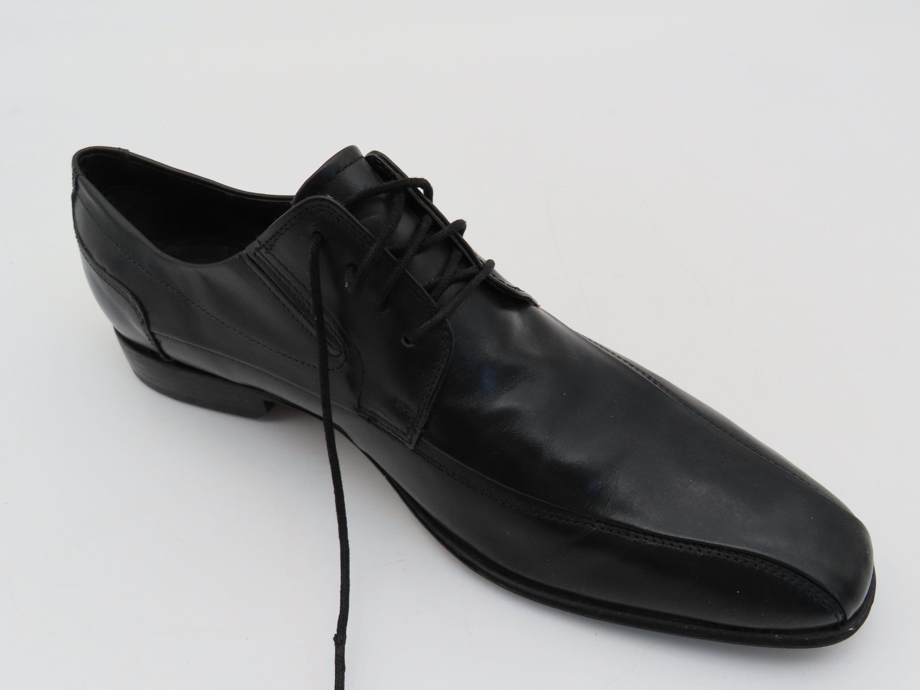 Bugatti Scarpe da uomo: Bugatti Schnürschuhe Gr. 45 mit Schuhspanner – Usato da Reinach BL venduto da WBZ-Flohmarkt 3