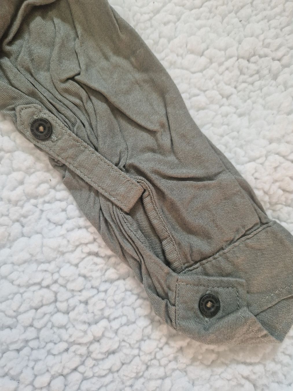 C&A Vestiti & Gonne: H&M L.O.G.G. Kleid in Khaki Gr. 140 – Usato da Muri b. Bern venduto da rol_xtf8 3