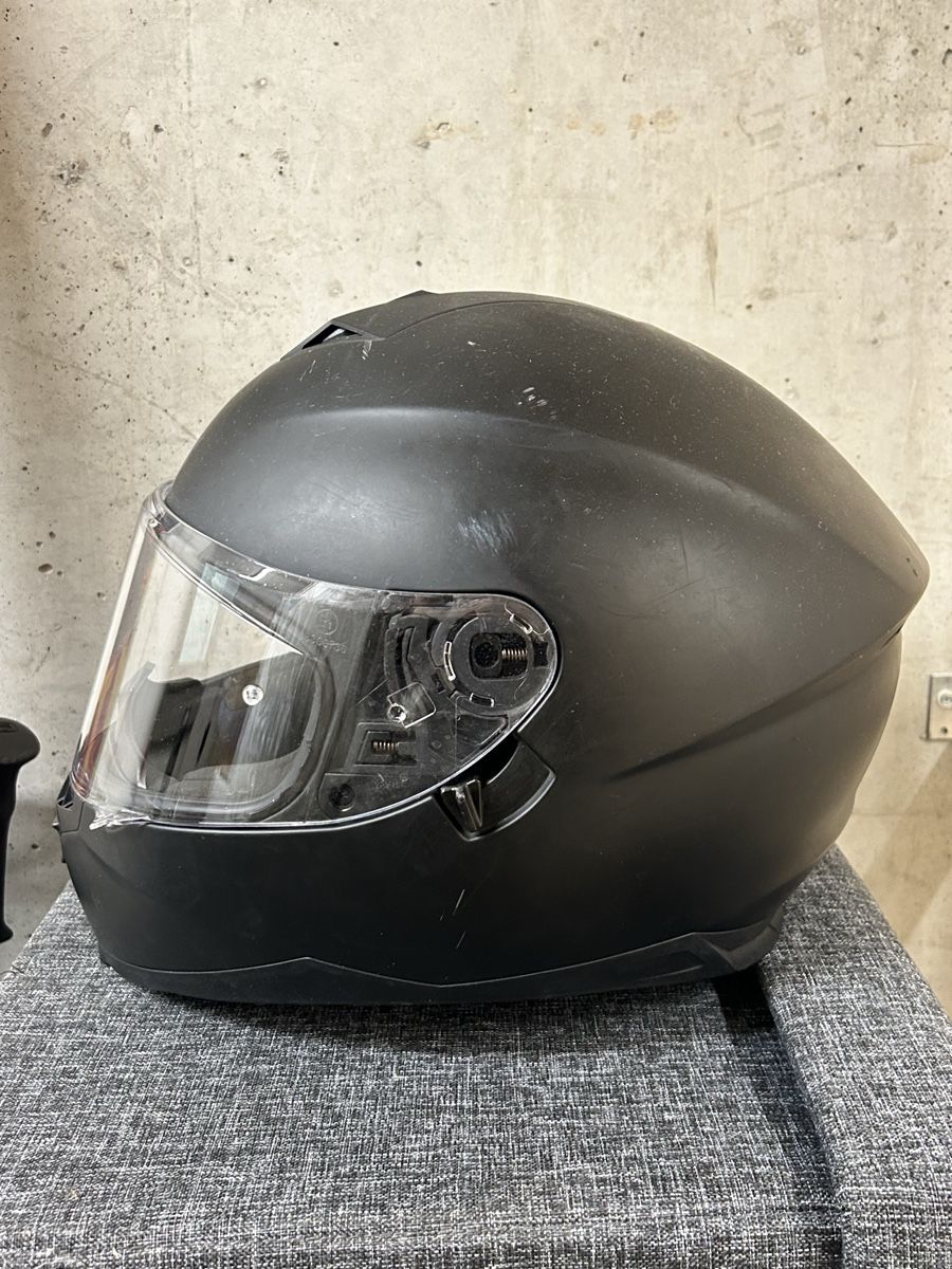 IXS Caschi & visiere: iXS Full-Face Motorcycle Helmet, Matte Black, Size L – Usato da Kloten venduto da philip.maximilians 3