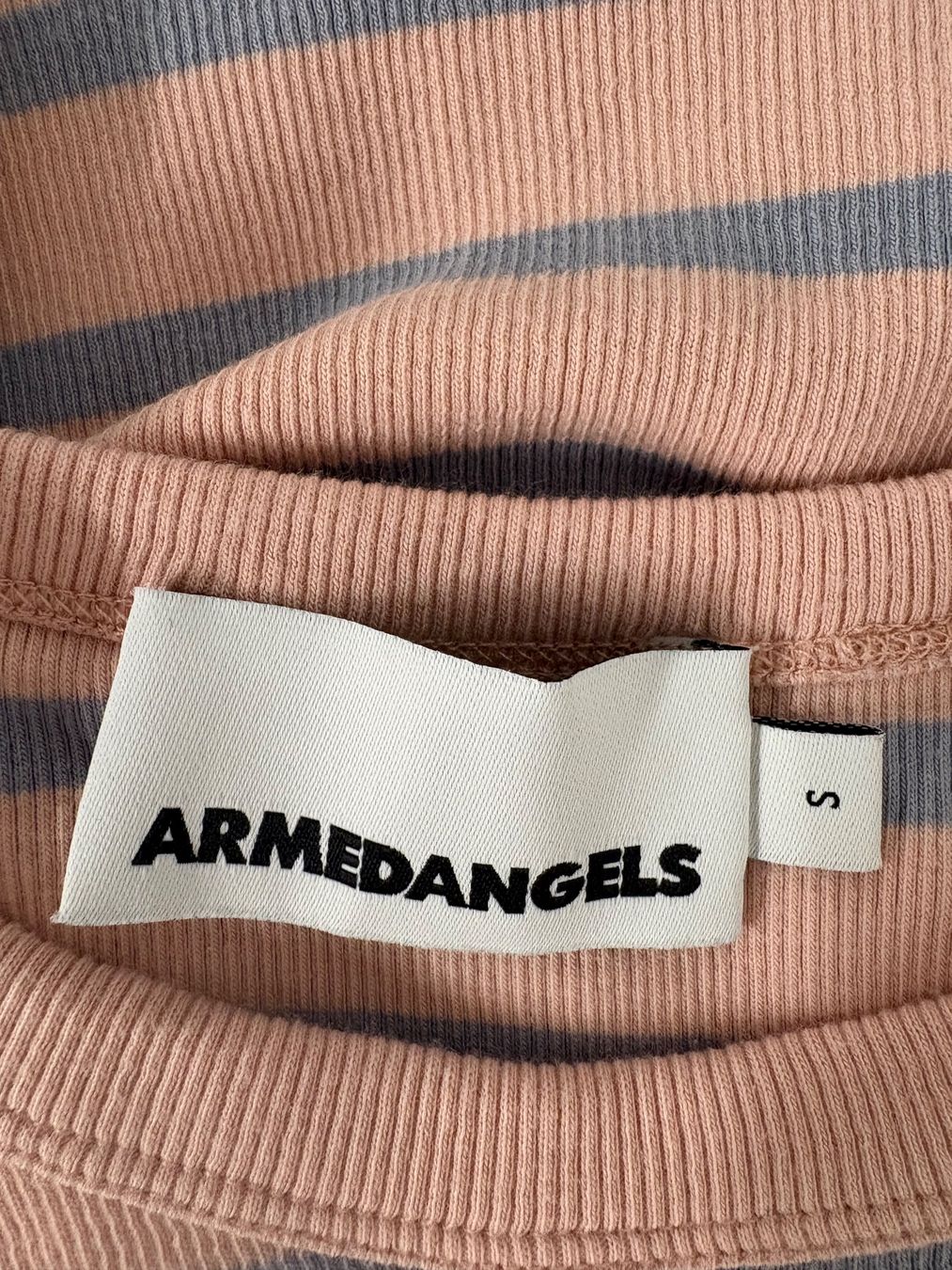 Armedangels Top: Armedangels Top gerippt gestreift rosa Grösse S – Nuovo (secondo la descrizione) da Regensdorf venduto da secondchancefashion 4