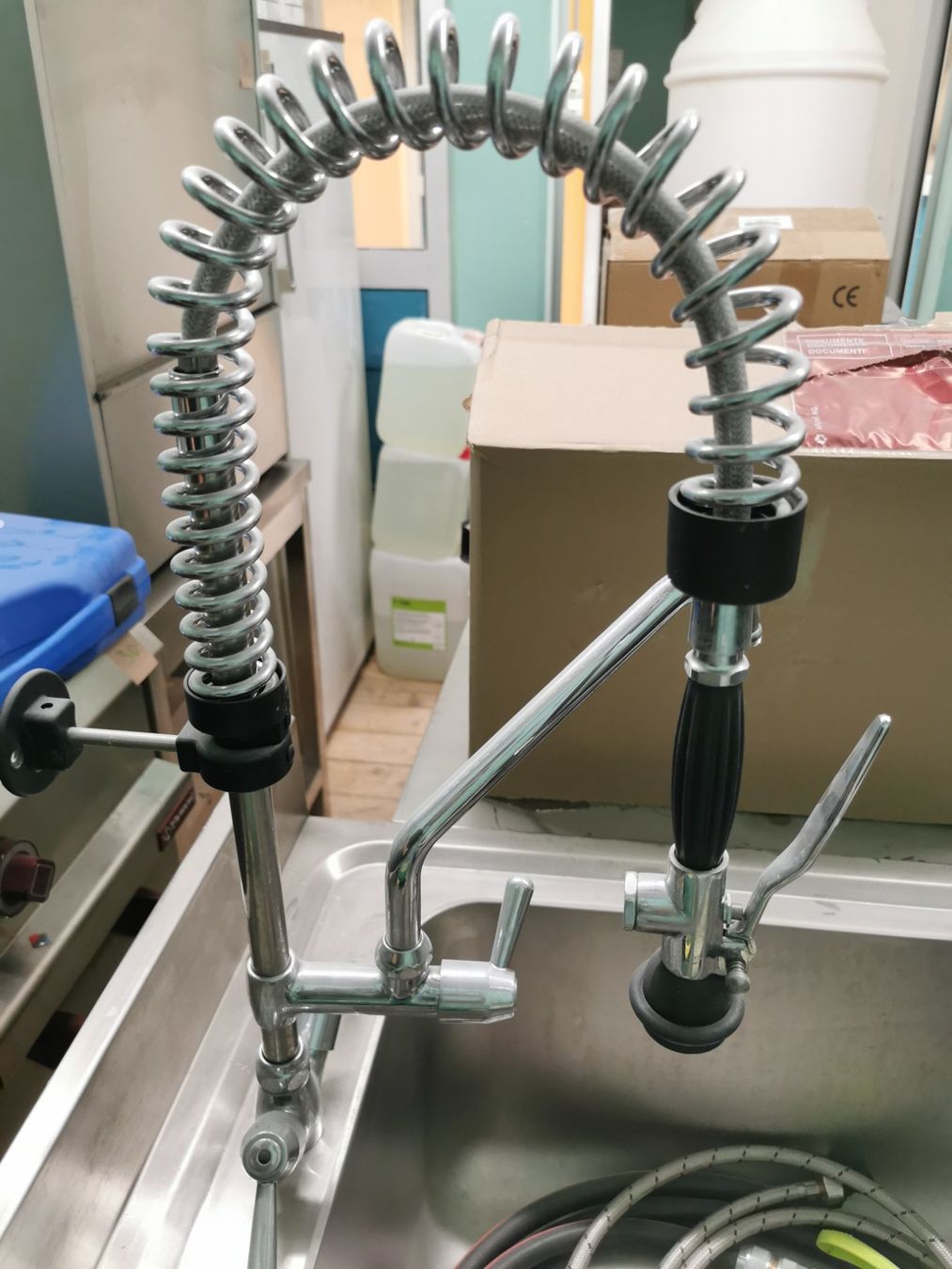 Lavabi & lavandini: Plonge un bac avec égouttoir et douchette – Usato da St-Aubin FR venduto da sme_nw6w 4