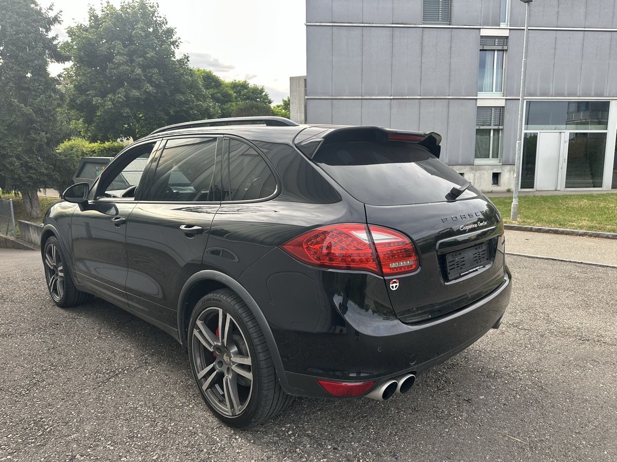 Porsche Automobili: Porsche Cayenne Turbo – Difettoso da Gals venduto da aya_p7pd 6