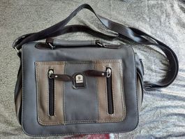 Sac à main d'occasion  ( Tasche )