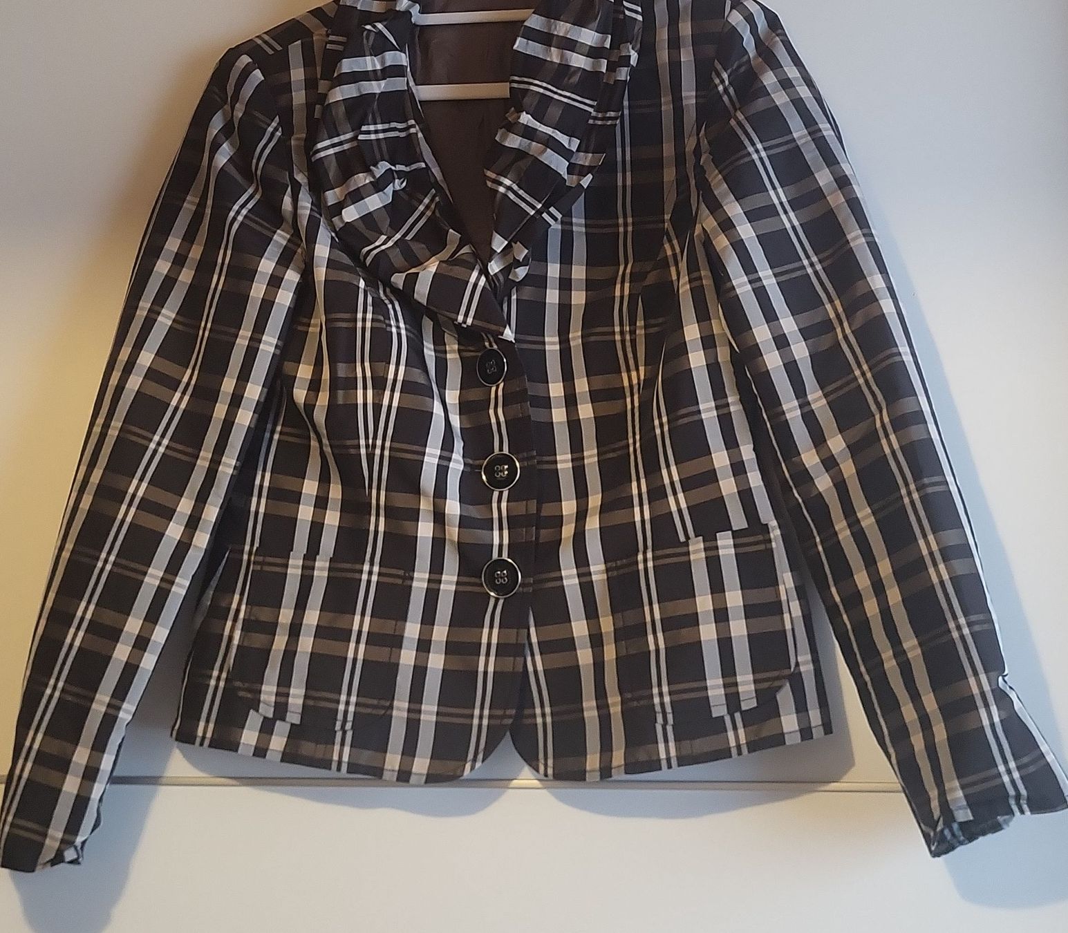 Giacche: Schicker Blazer Grösse 38 von Feldpausch – Usato da Malans GR venduto da caroline_F.85