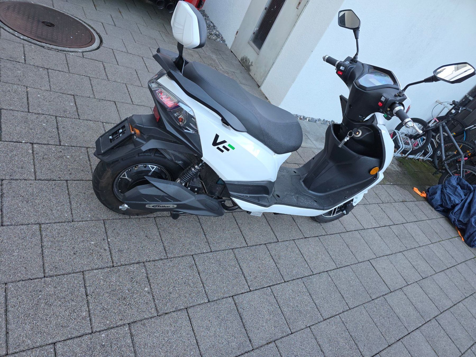 Scooter: E roller Vengo Leo – Usato da Derendingen venduto da curiskinho 4