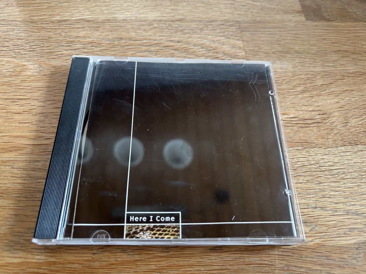 CD: Bee Bee Honey - Here I Come - CD – Usato da Gebenstorf venduto da pas_9p6b