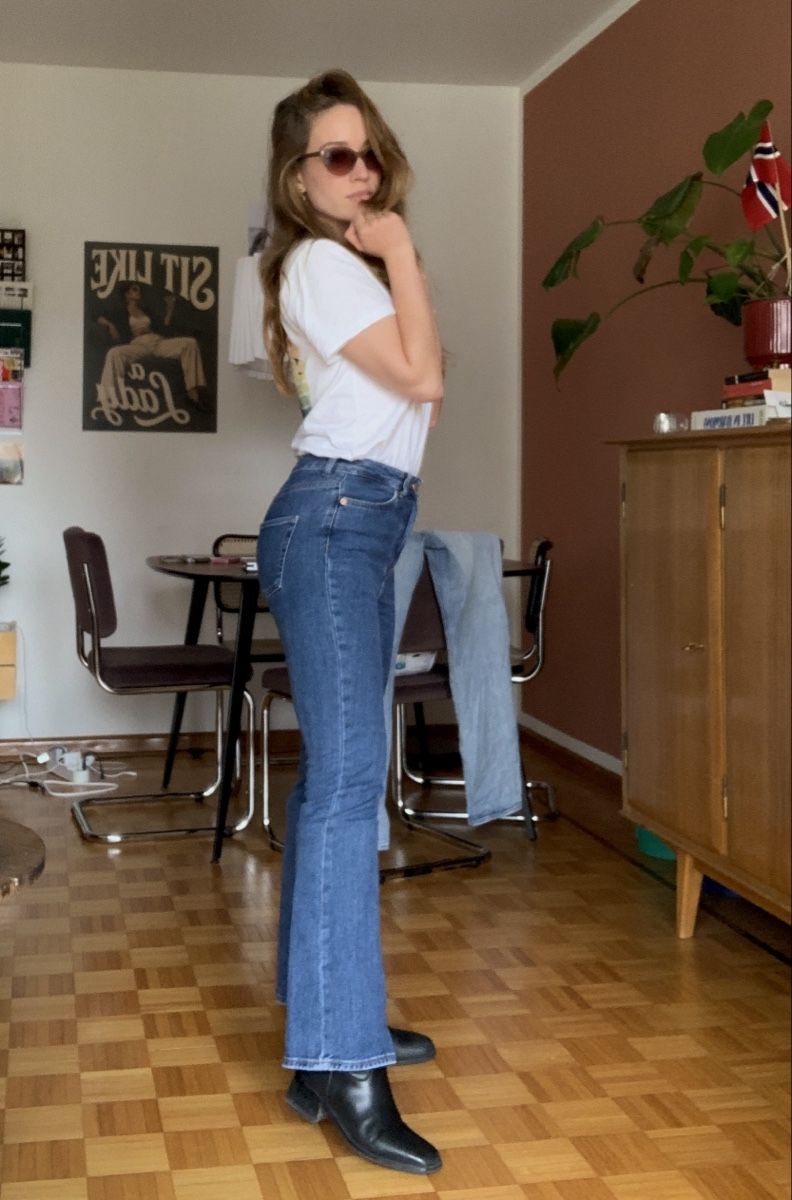 Jeans: Bootcut Jeans – Gebraucht aus Zürich von van_cg52
