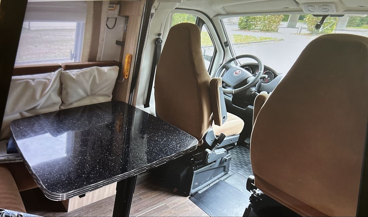 Mobilhome: Bürstner Ixeo It 734 – Usato da Holderbank AG venduto da Guezzler 9