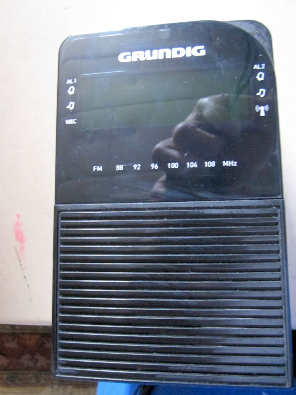 Grundig Radio: Radiowecker Grundig Sonoclock – Usato da Binningen venduto da fel_8mgn 2