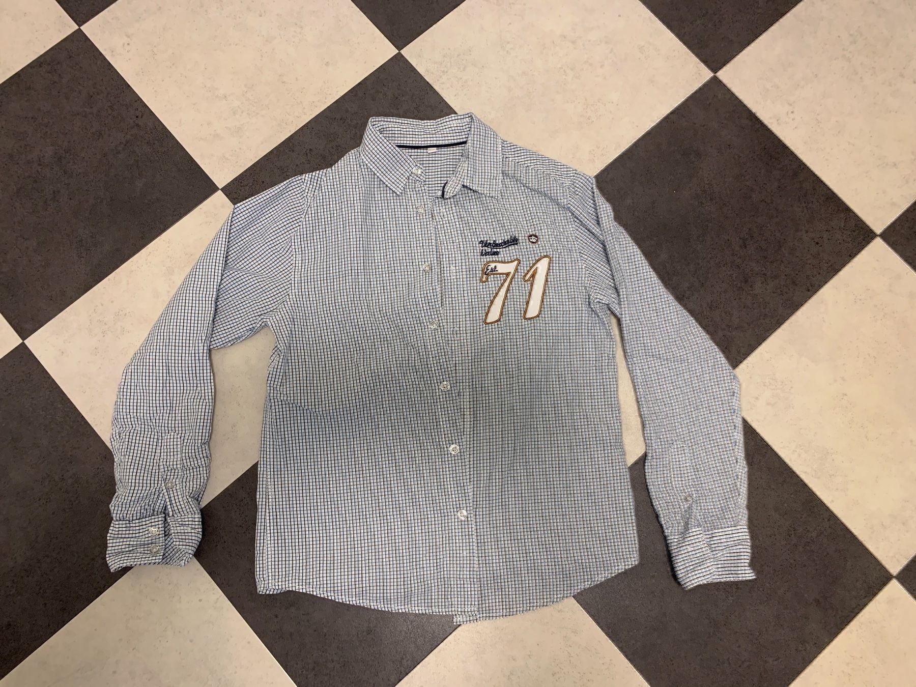 Camicie, T-shirt & Polo: Hemd – Usato da Luzern venduto da Boudin03