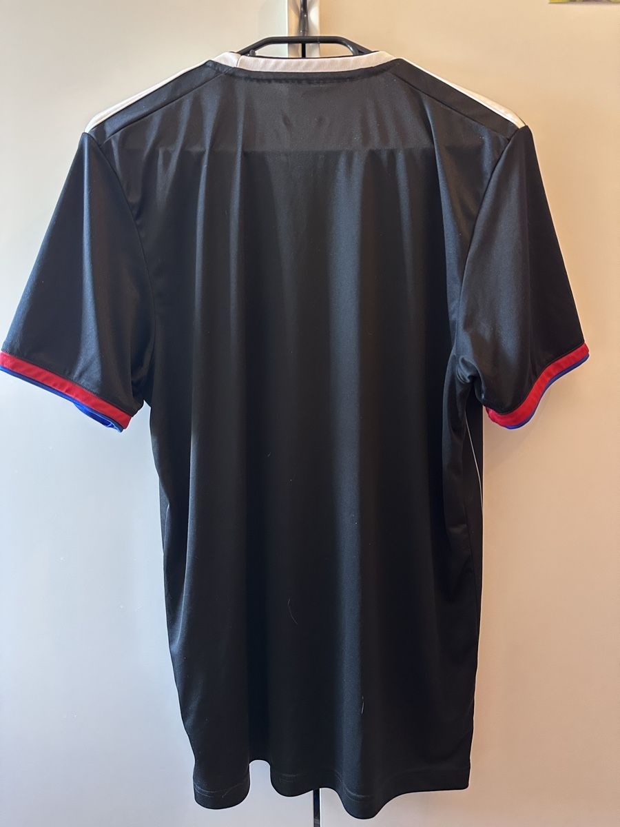 Adidas Canottiere & Pantaloni: FC Basel Trikot Grösse M – Usato da Grellingen venduto da Faebu7 1