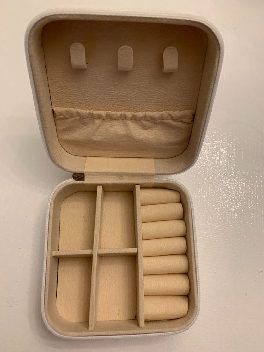 Behälter & Ähnliches: Schmuckbox klein – Neu und originalverpackt aus Niederwangen BE von gerberso 1