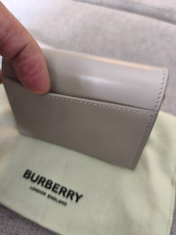 Portemonnaie: Burberry Geldbeutel Portemonnaie  – Gebraucht aus Zürich von bre_7hlh 1