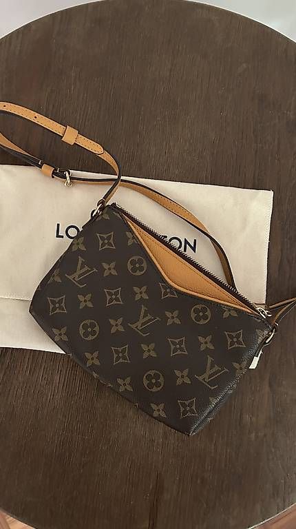 Louis Vuitton Taschen für Damen: Louis Vuitton Pallas Clutch – Gebraucht aus Birsfelden von willow1 4